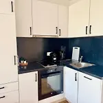 Modern With Balcony Near Vienna * Wiener Neudorf