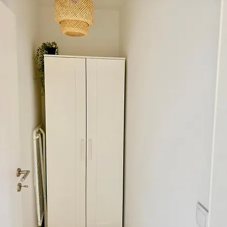 Modern With Balcony Near Vienna